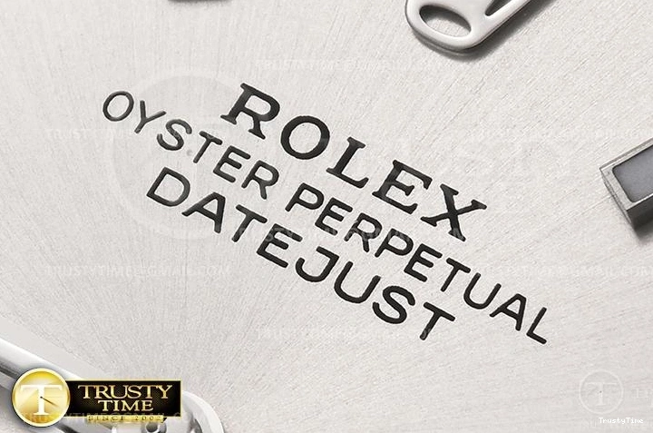 1104 ComfortFit R2DJ0257A – DJ2 41mm 658